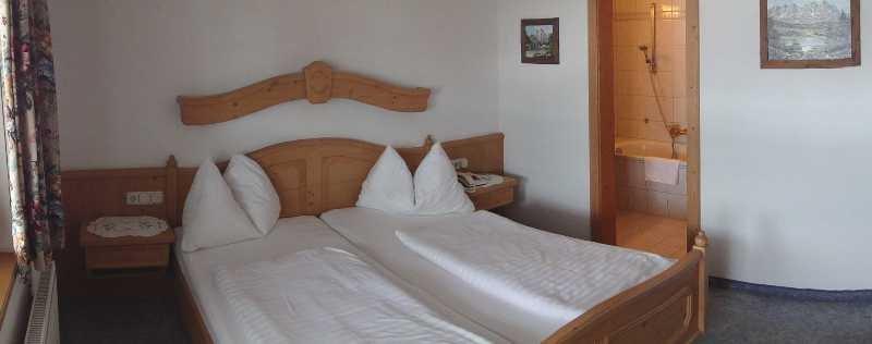 Kaiserhotel Neuwirt Oberndorf in Tirol Eksteriør bilde