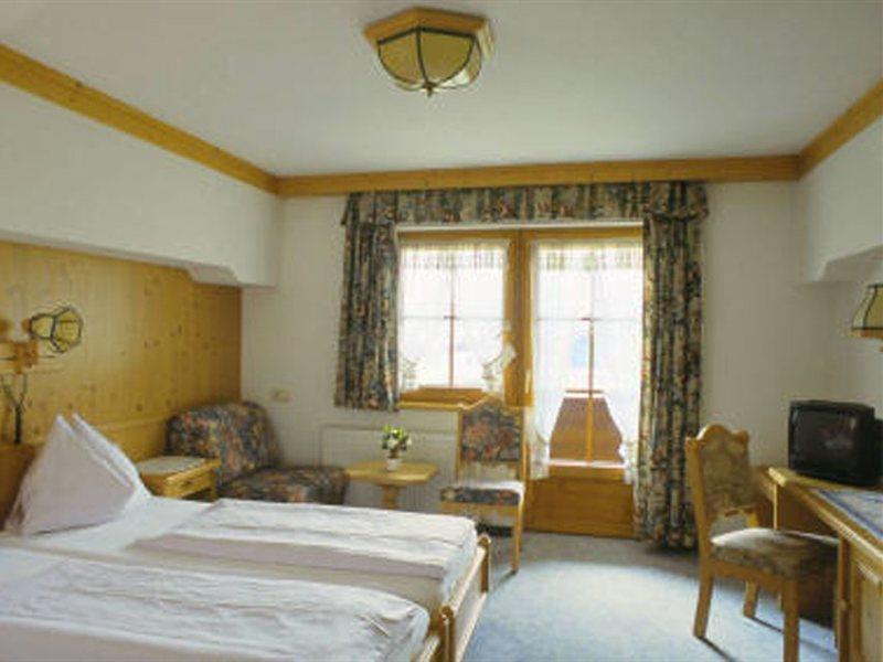 Kaiserhotel Neuwirt Oberndorf in Tirol Eksteriør bilde
