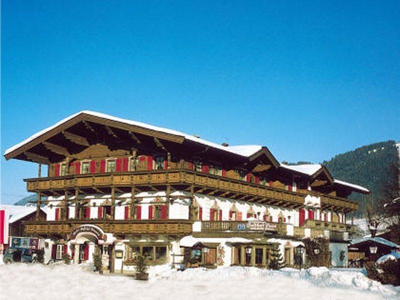 Kaiserhotel Neuwirt Oberndorf in Tirol Eksteriør bilde