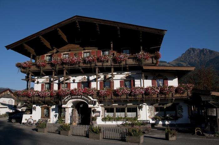 Kaiserhotel Neuwirt Oberndorf in Tirol Eksteriør bilde